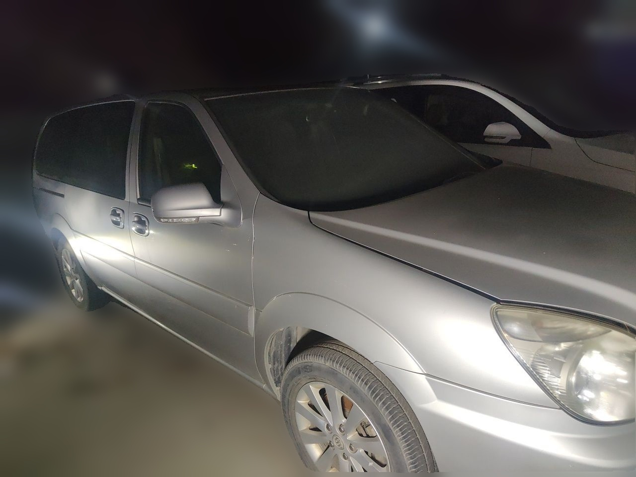 GL8 2014 2.4L Classic photo 3