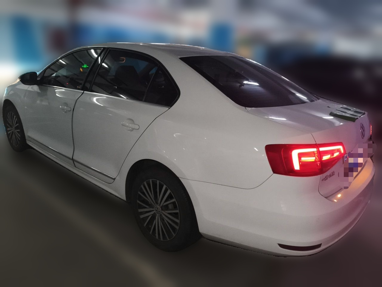 Sagitar 2017 230TSI AT Luxury photo 4