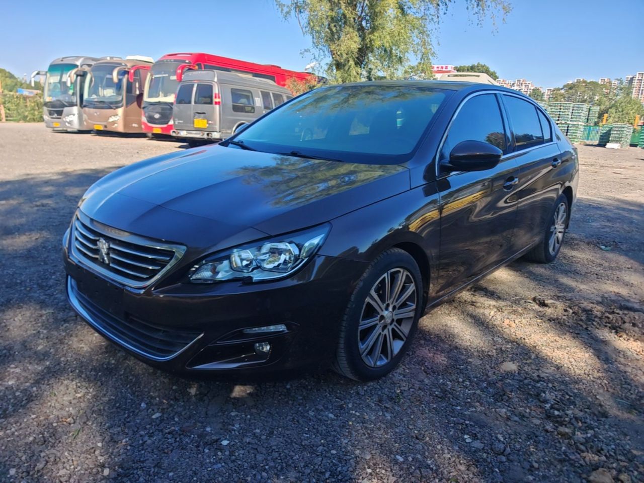 408 2014 1.8L AT Luxury