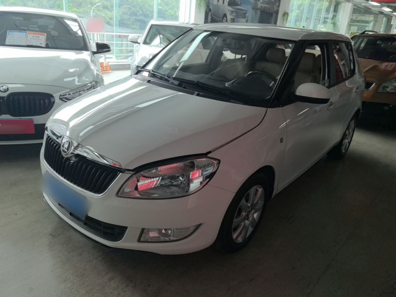 Fabia 2014 1.4L AT