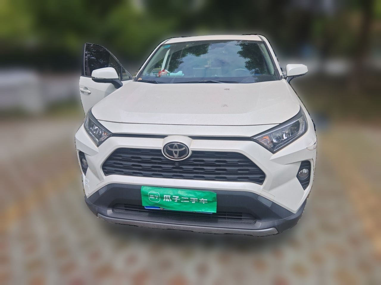 RAV4 2020 2.0L CVT RWD photo 2