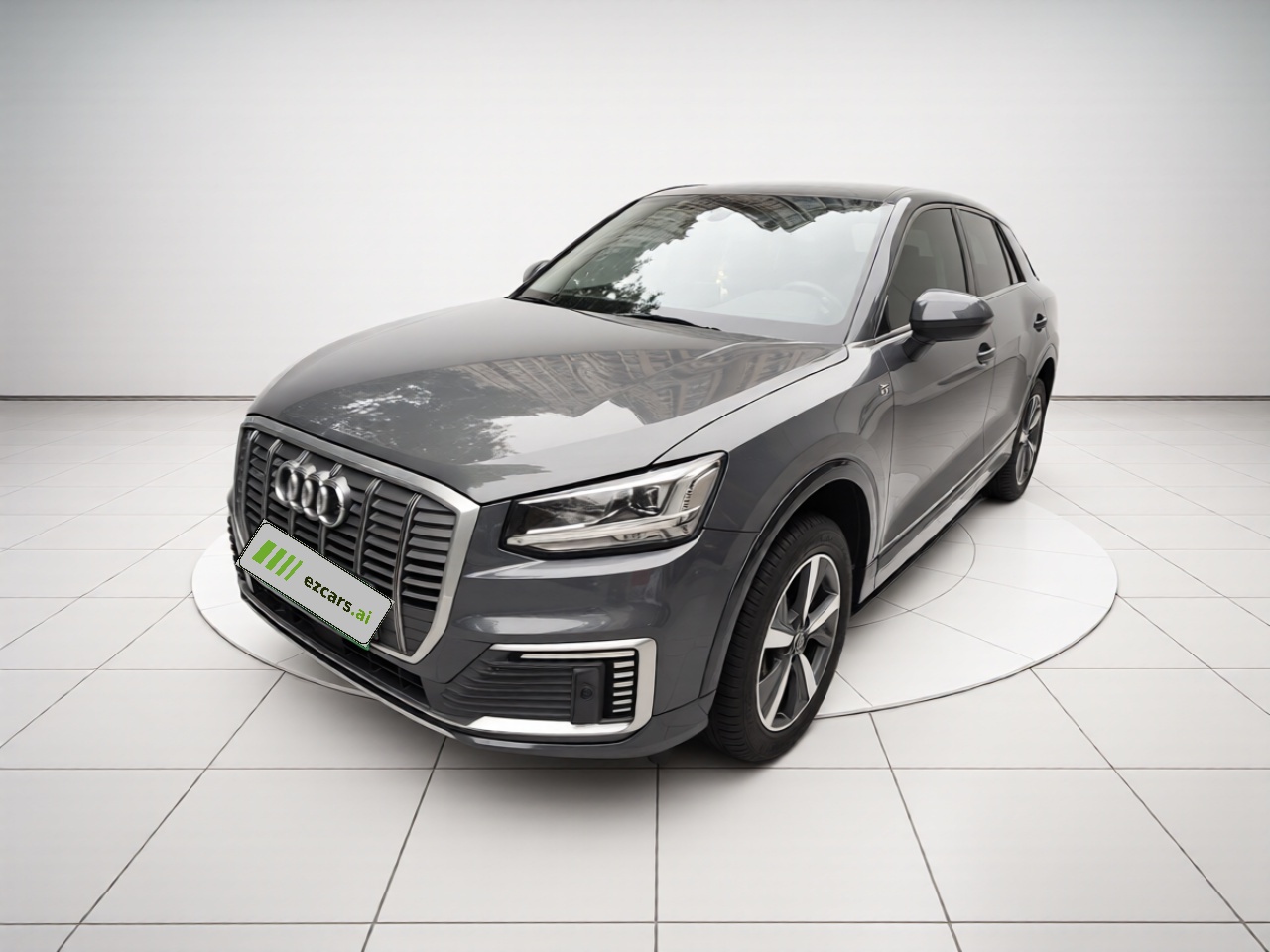 Q2L e-tron 2019 Q2L e-tron EV