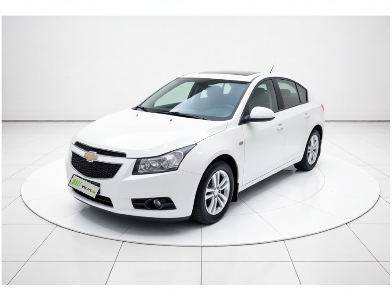 2013 Hatchback 1.6L MT Luxury