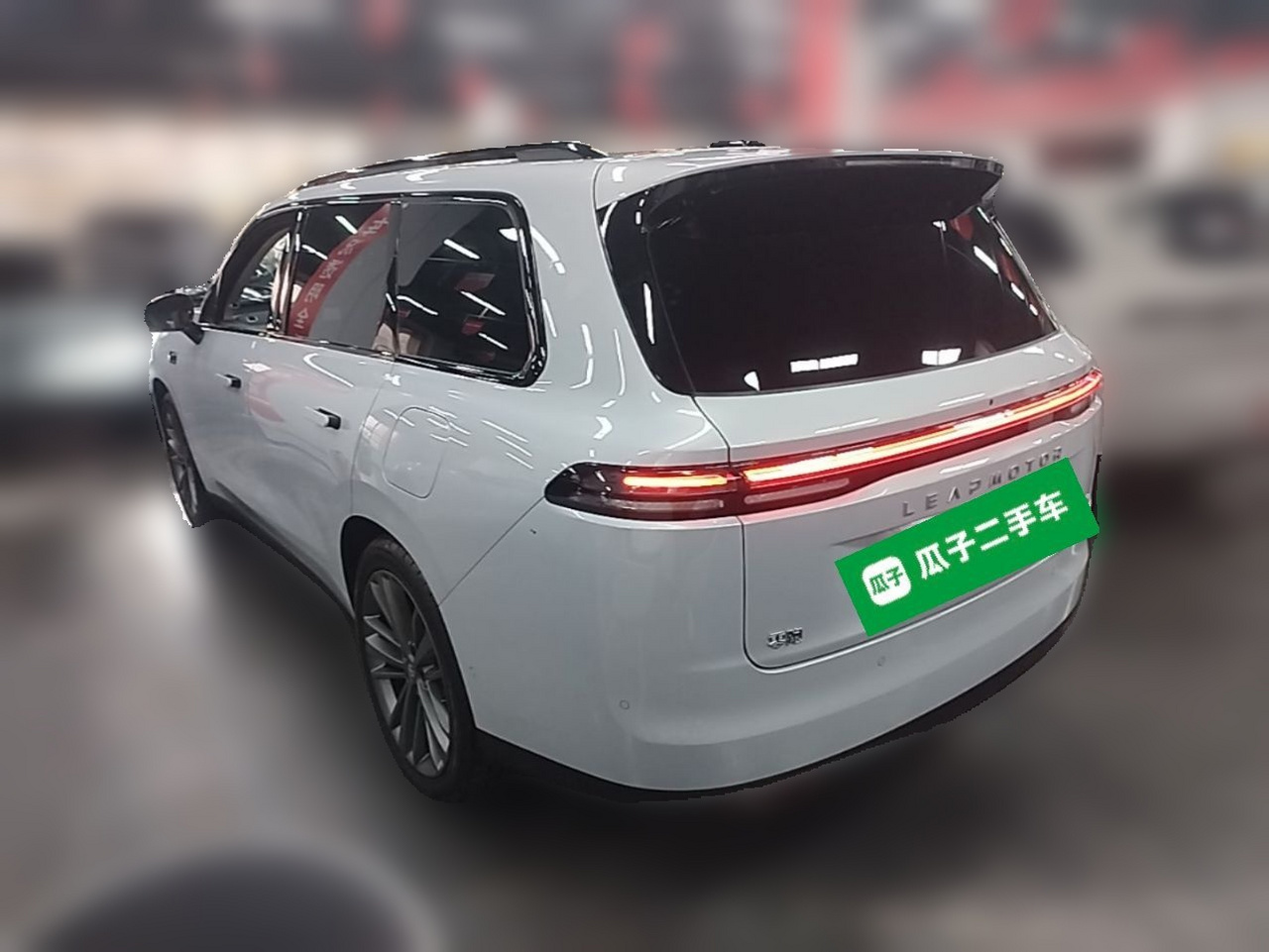 Leapmotor C16 2026 EV 630 LiDAR Smart Premium 6-Seater photo 4