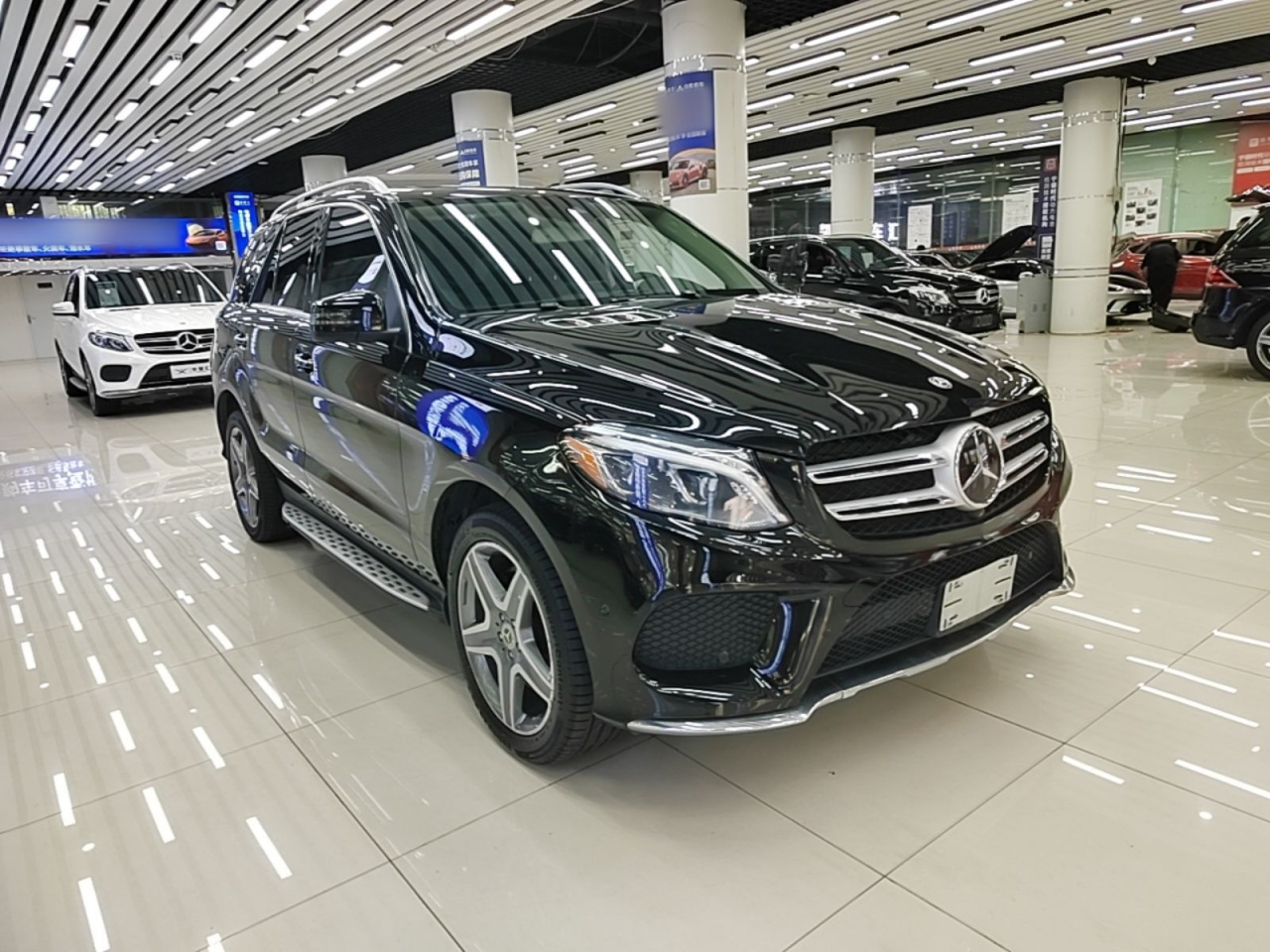 GLE-Class Parallel Import photo 3