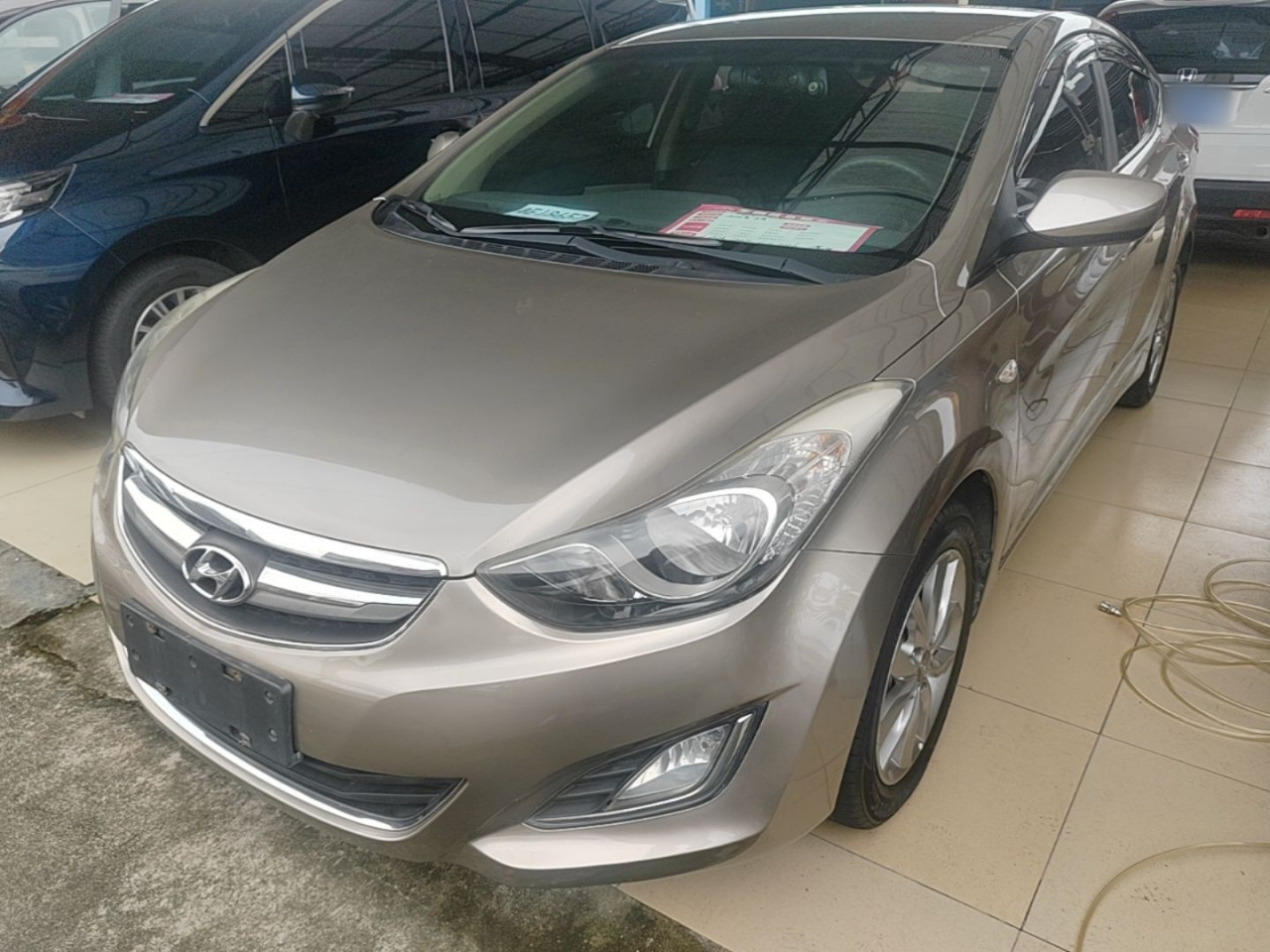 Elantra 2015 1.6L AT Fashion