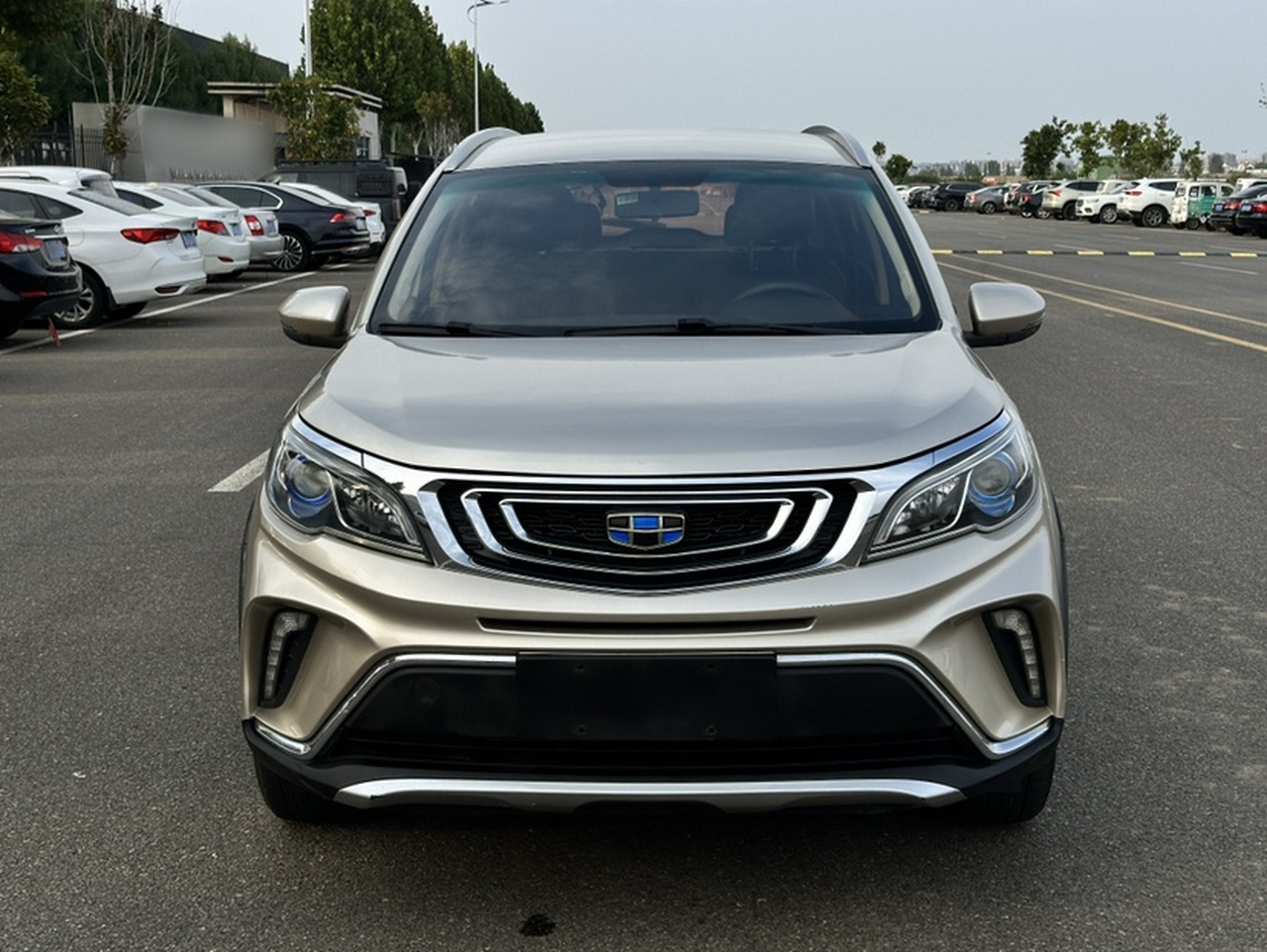 Vision X3 2017 1.5L AT Elite photo 4