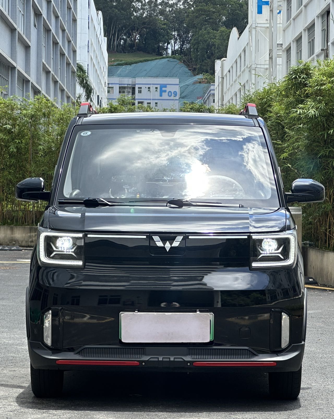 Hongguang MINIEV 2022 GAMEBOY 200km LFP photo 2
