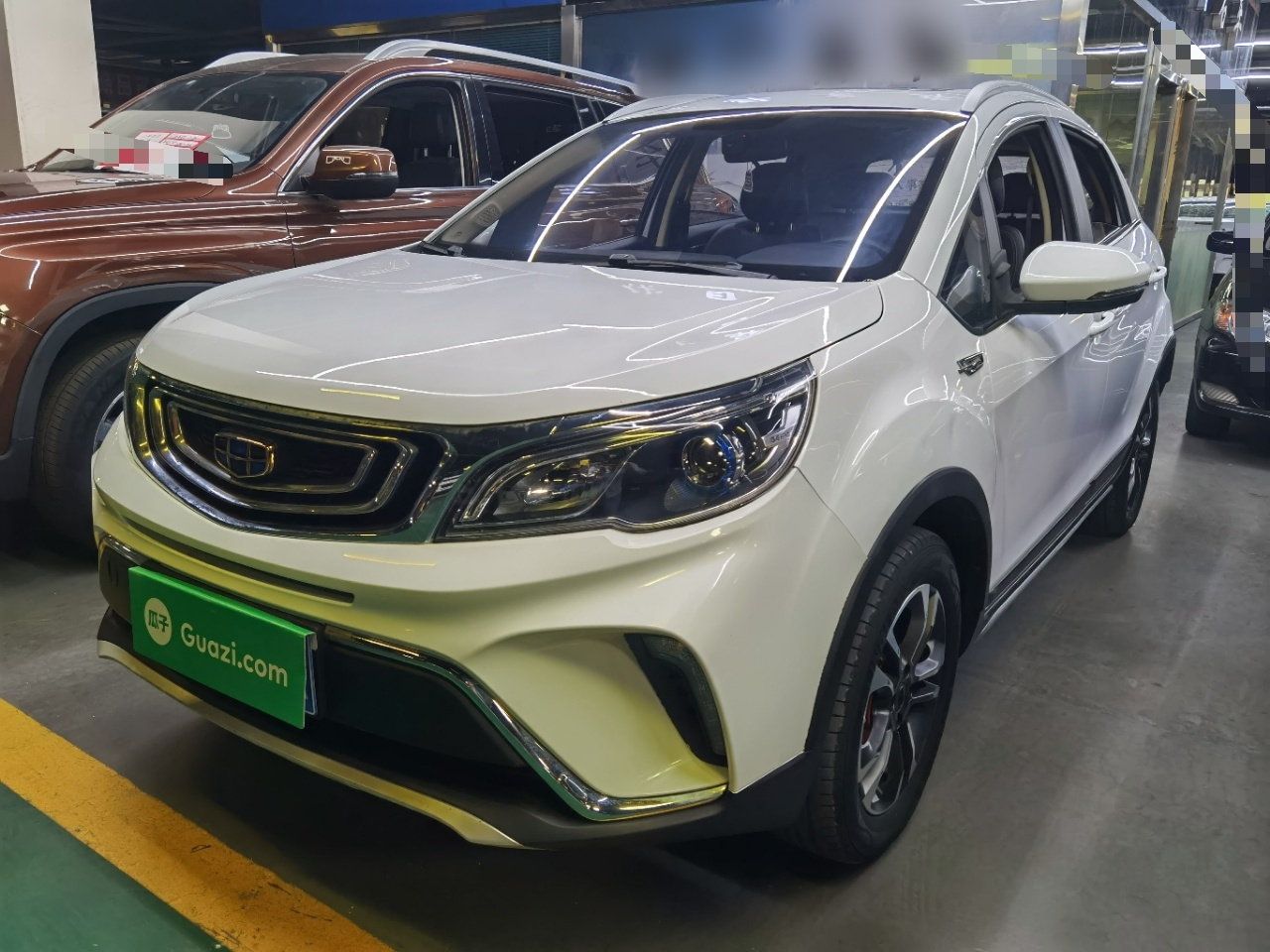 Vision X3 2017 1.5L AT Premium