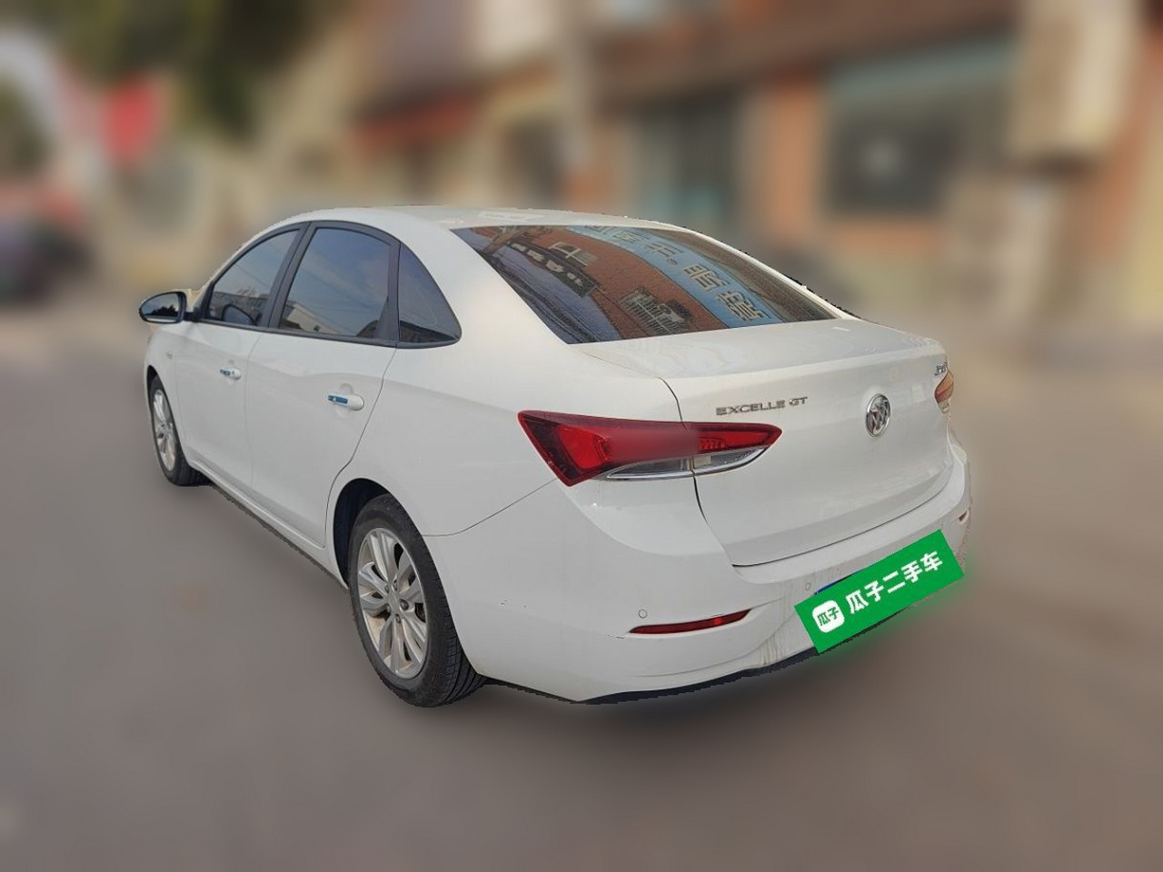Excelle 2021 Facelift Classic 1.5L AT Elite photo 4