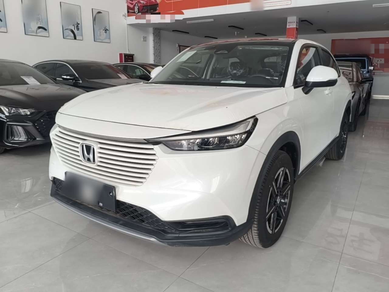 Vezel 2023 1.5L CVT Tech