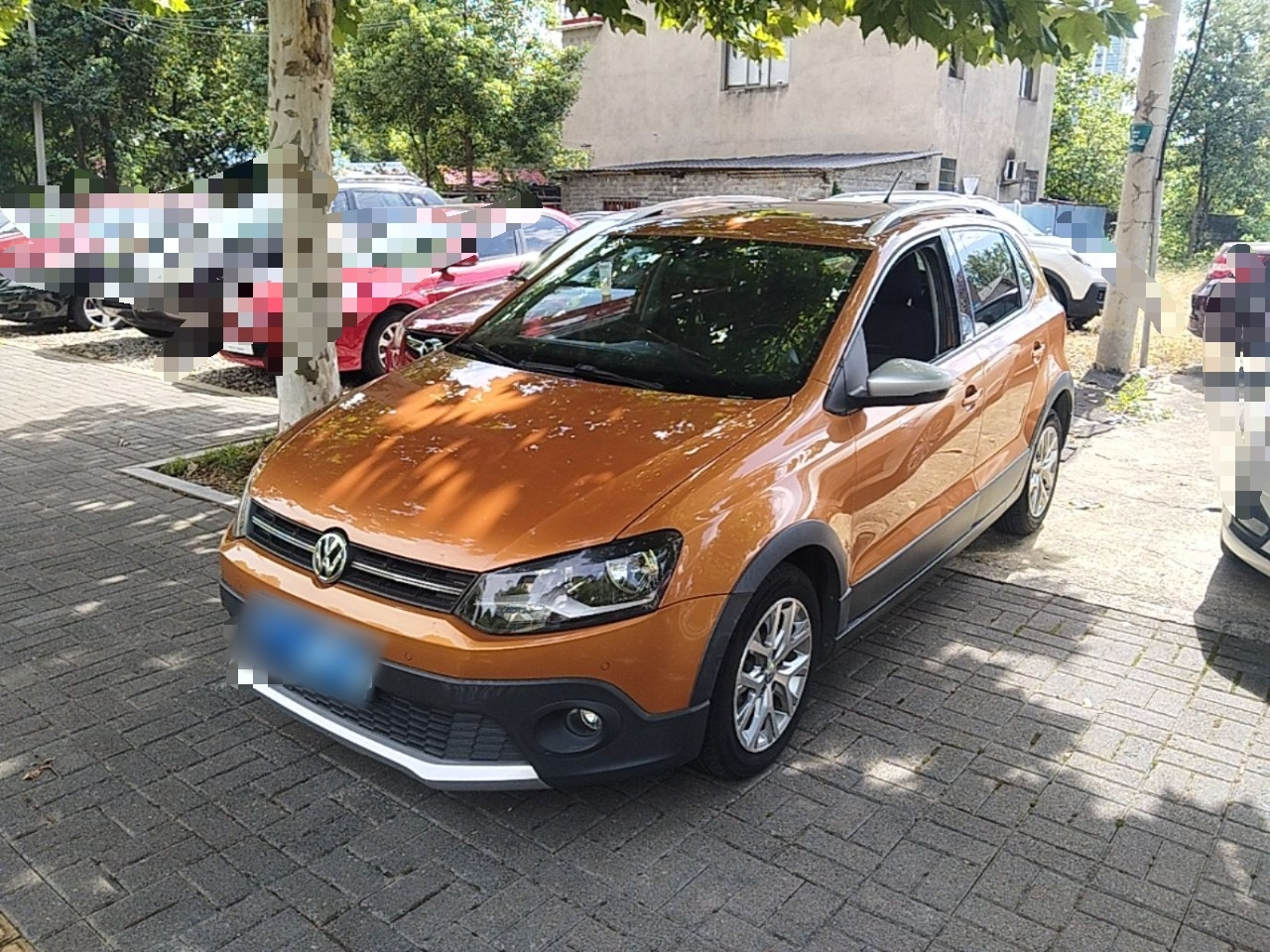 2014 1.6L Cross Polo AT