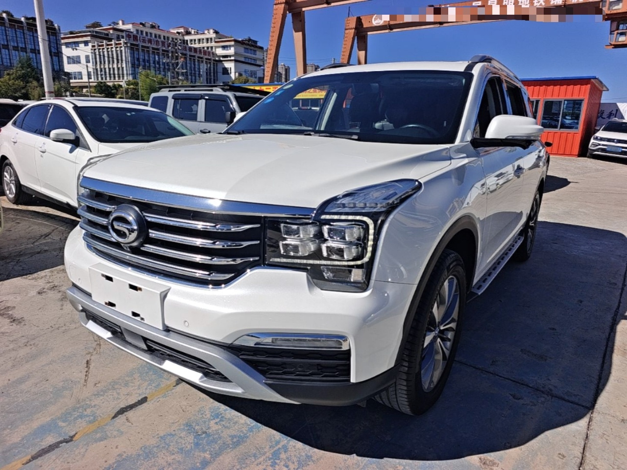 GAC Trumpchi GS8 2017 320T RWD Luxury Connected 7-Seater