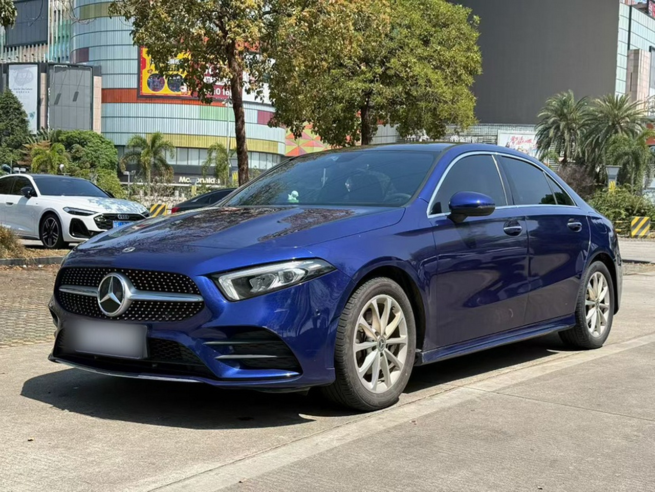 A-Class 2021 A 200 L Sport Dynamic