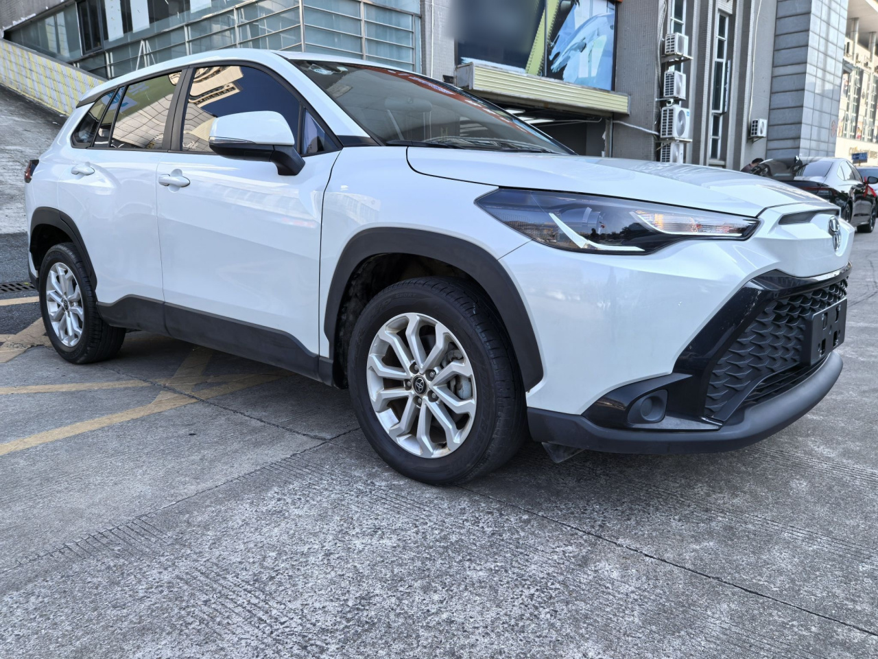 Frontlander 2024 2.0L CVT Elite photo 2