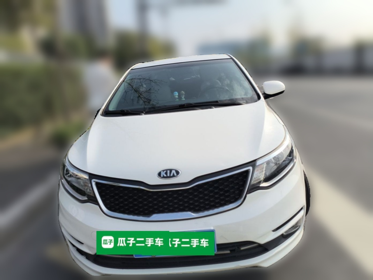 K2 2015 Sedan 1.4L AT GLS photo 2