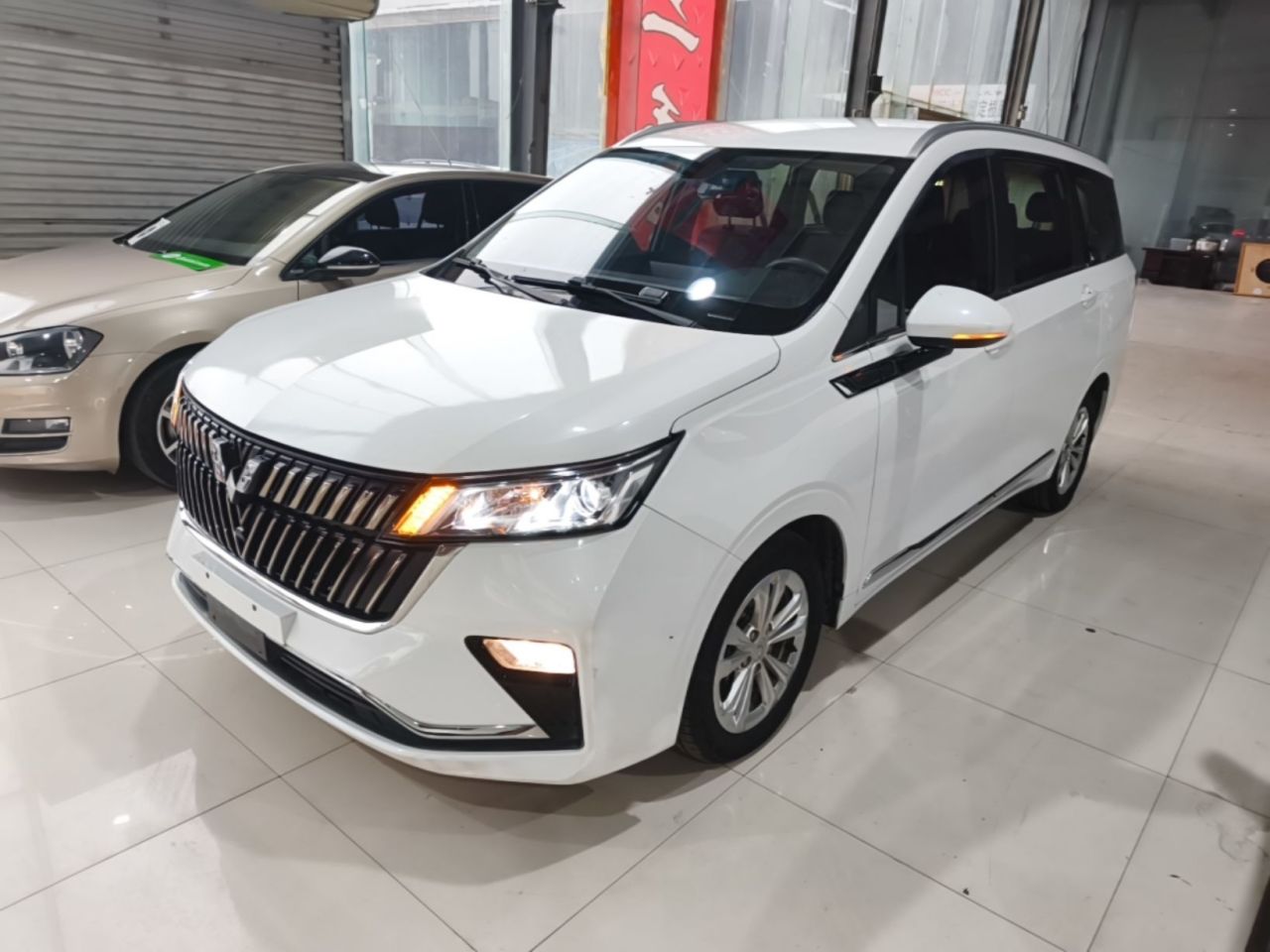 Wuling 2022 1.5T CVT Smart Luxury