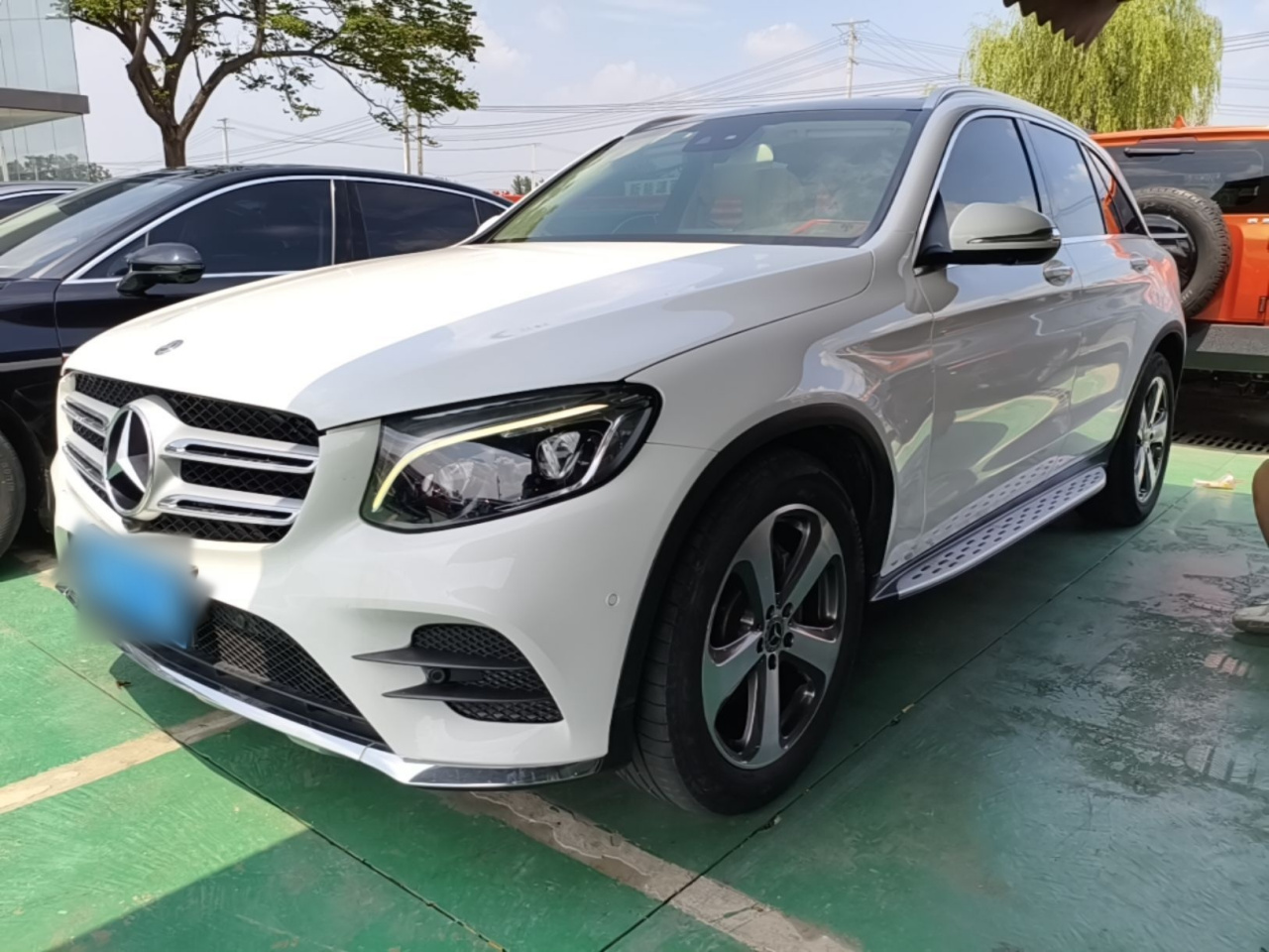 GLC 2017 GLC 300 4MATIC Dynamic