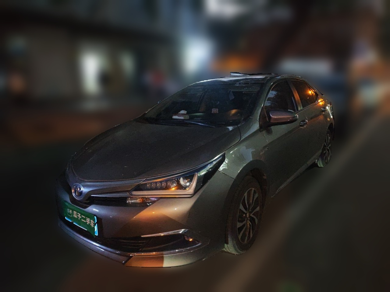 Corolla 2017 Facelift Hybrid 1.8L E-CVT Elite
