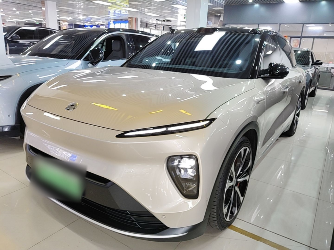 ES8 2023 75kWh Executive