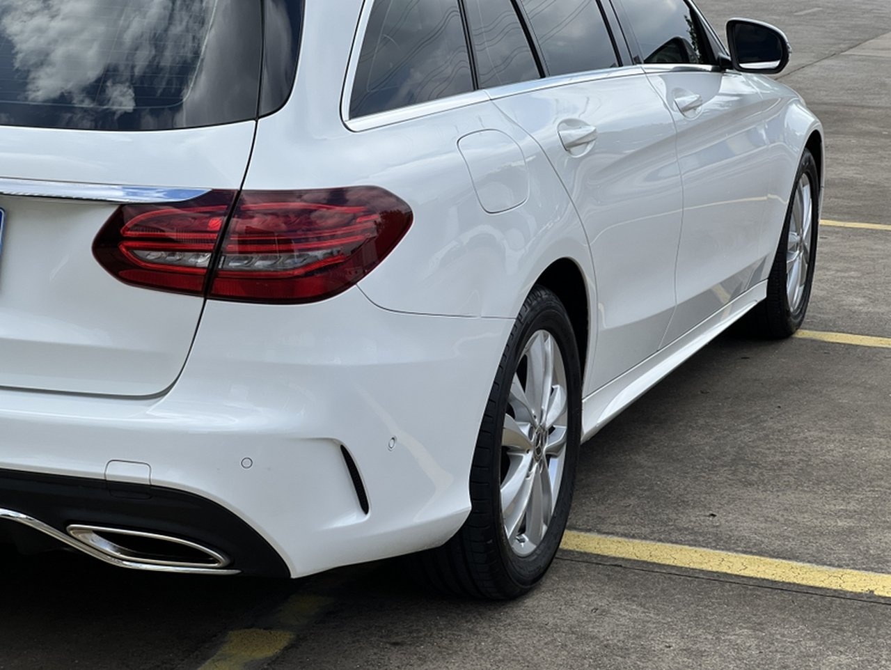 C-Class Imported 2020 C 200 Wagon photo 2