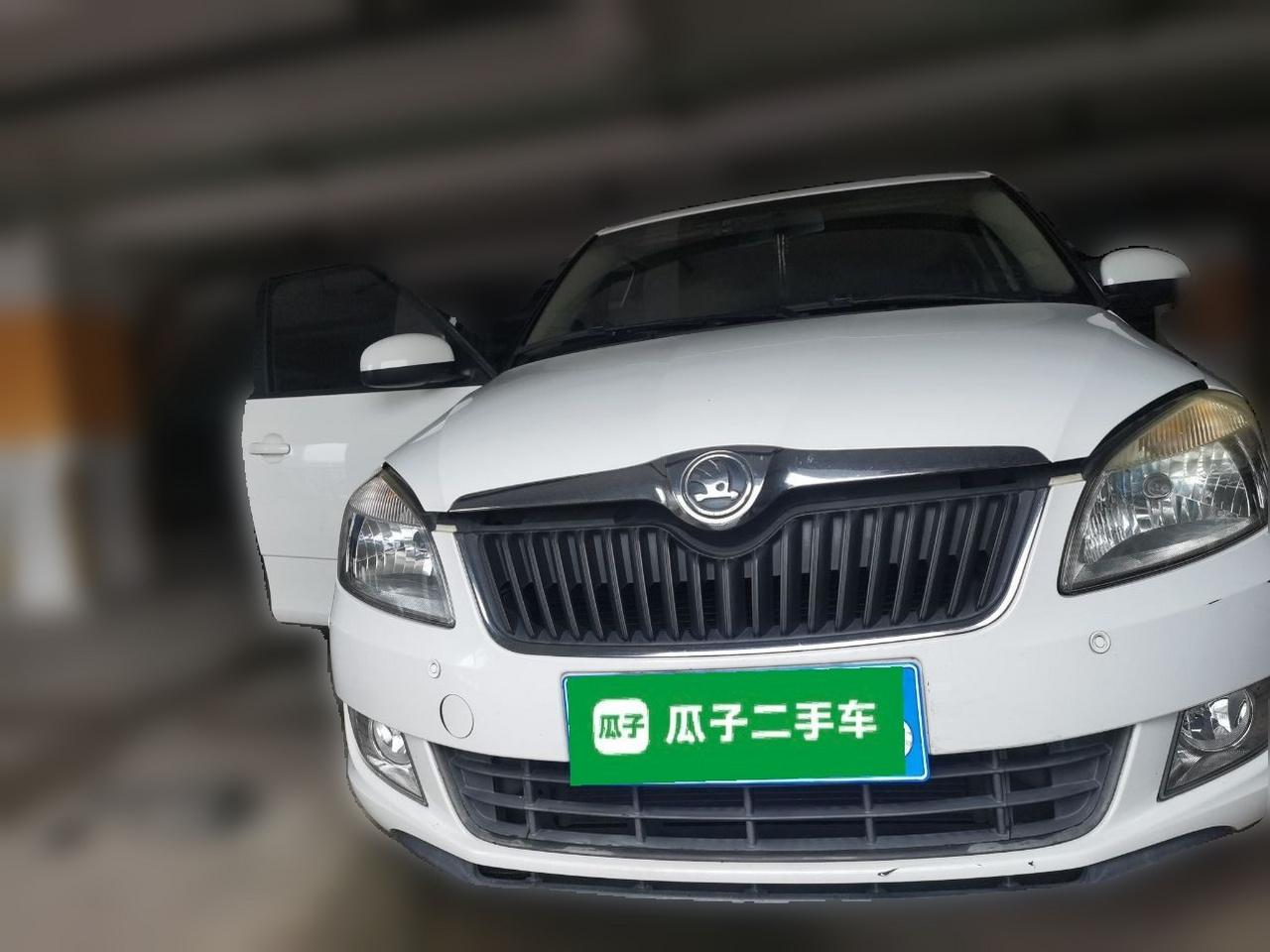 Fabia 2014 1.4L AT photo 2