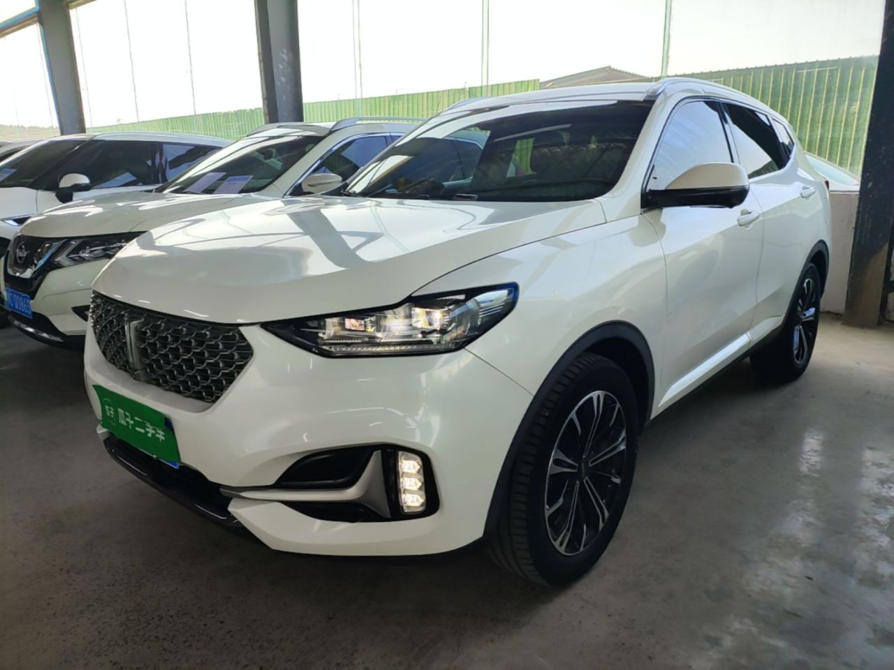 VV6 2021 2.0T AWD +