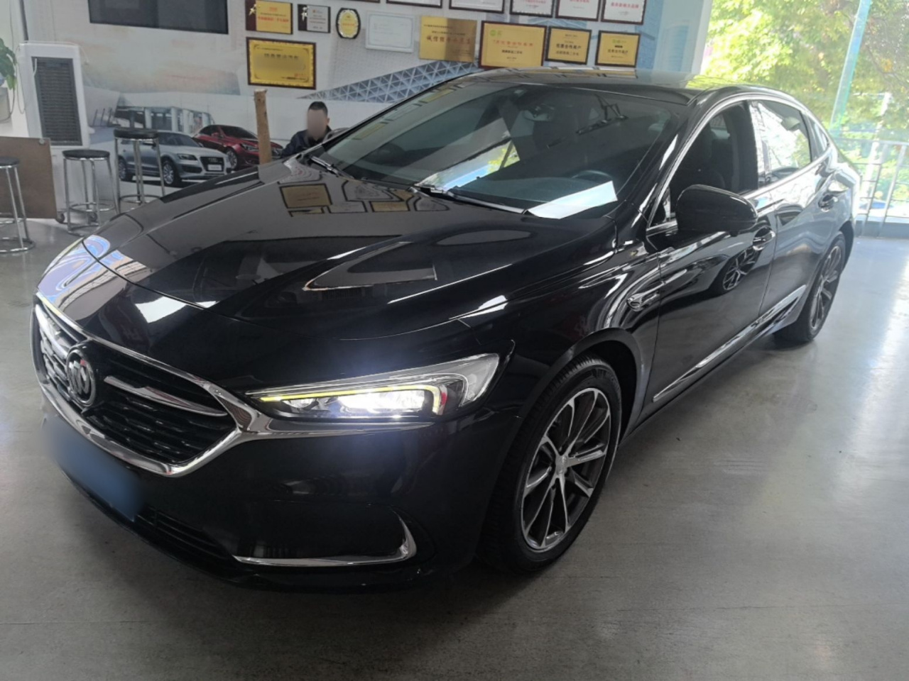 LaCrosse 2022 652T Luxury