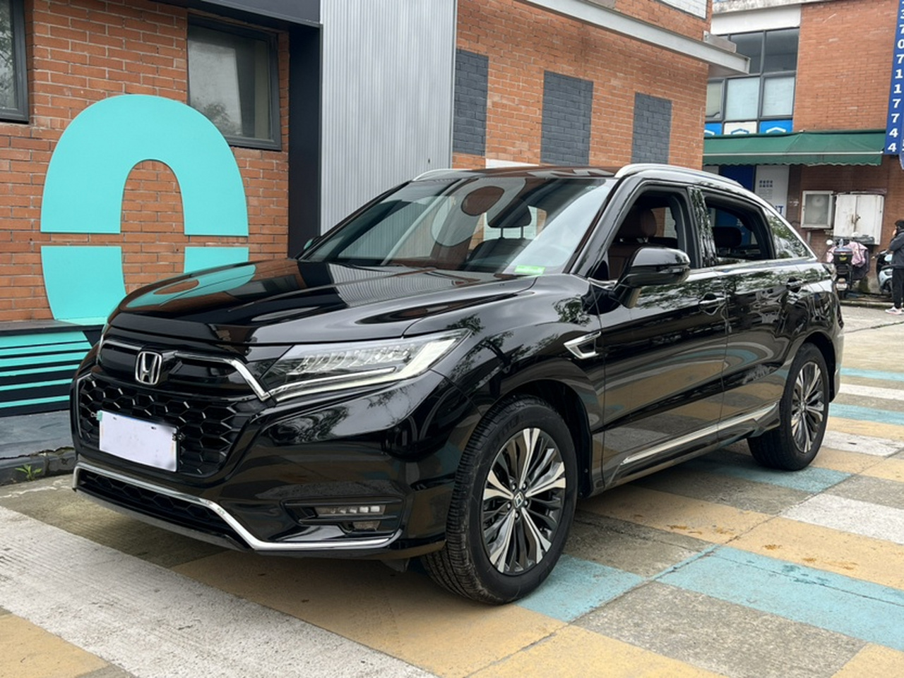 UR-V 2020 370TURBO RWD