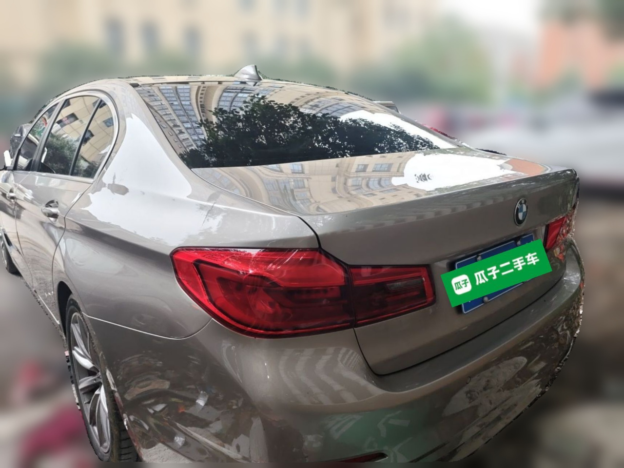 5 Series 2018 528Li Special photo 4