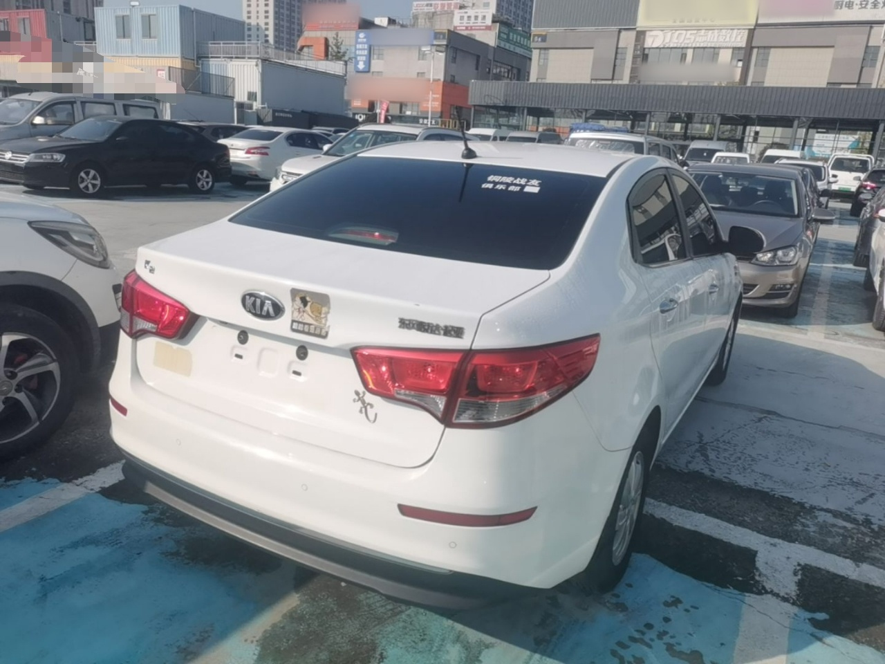 K2 2015 Sedan 1.4L AT GLS photo 4