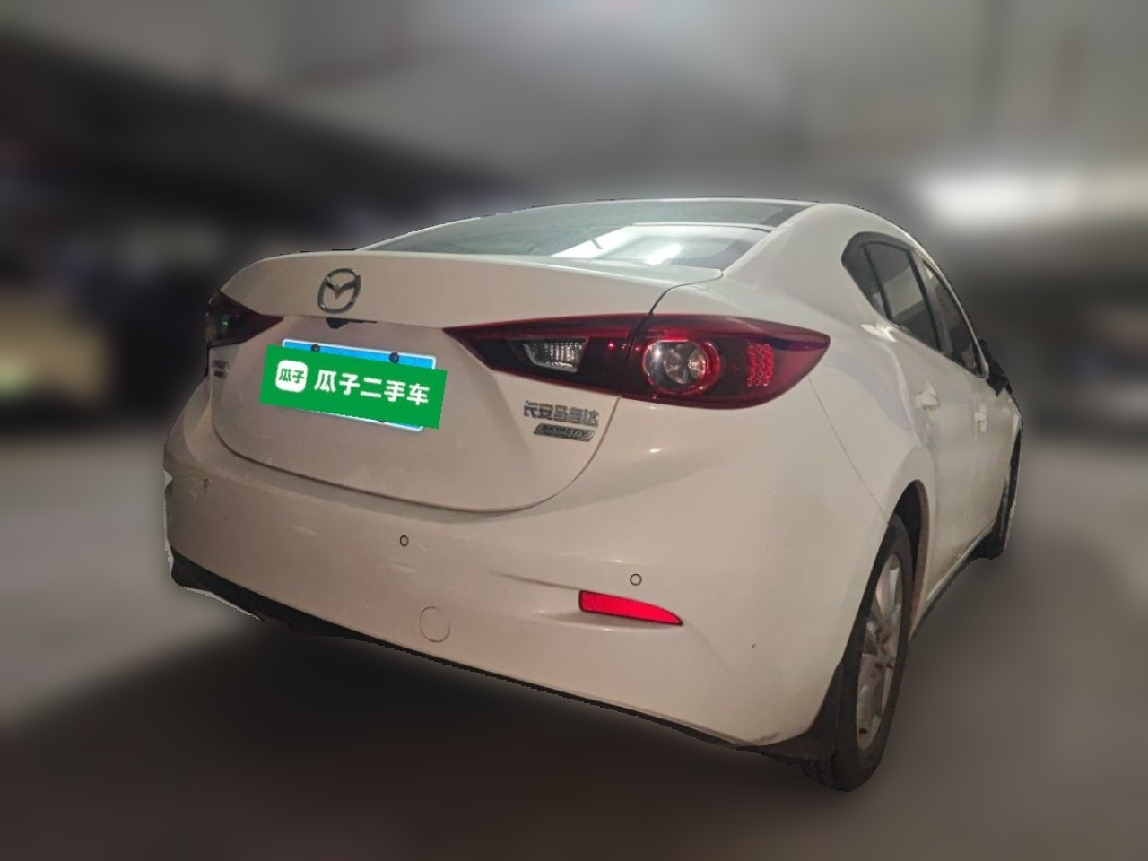 3 Axela 2017 Sedan 1.5L AT Luxury China V photo 4
