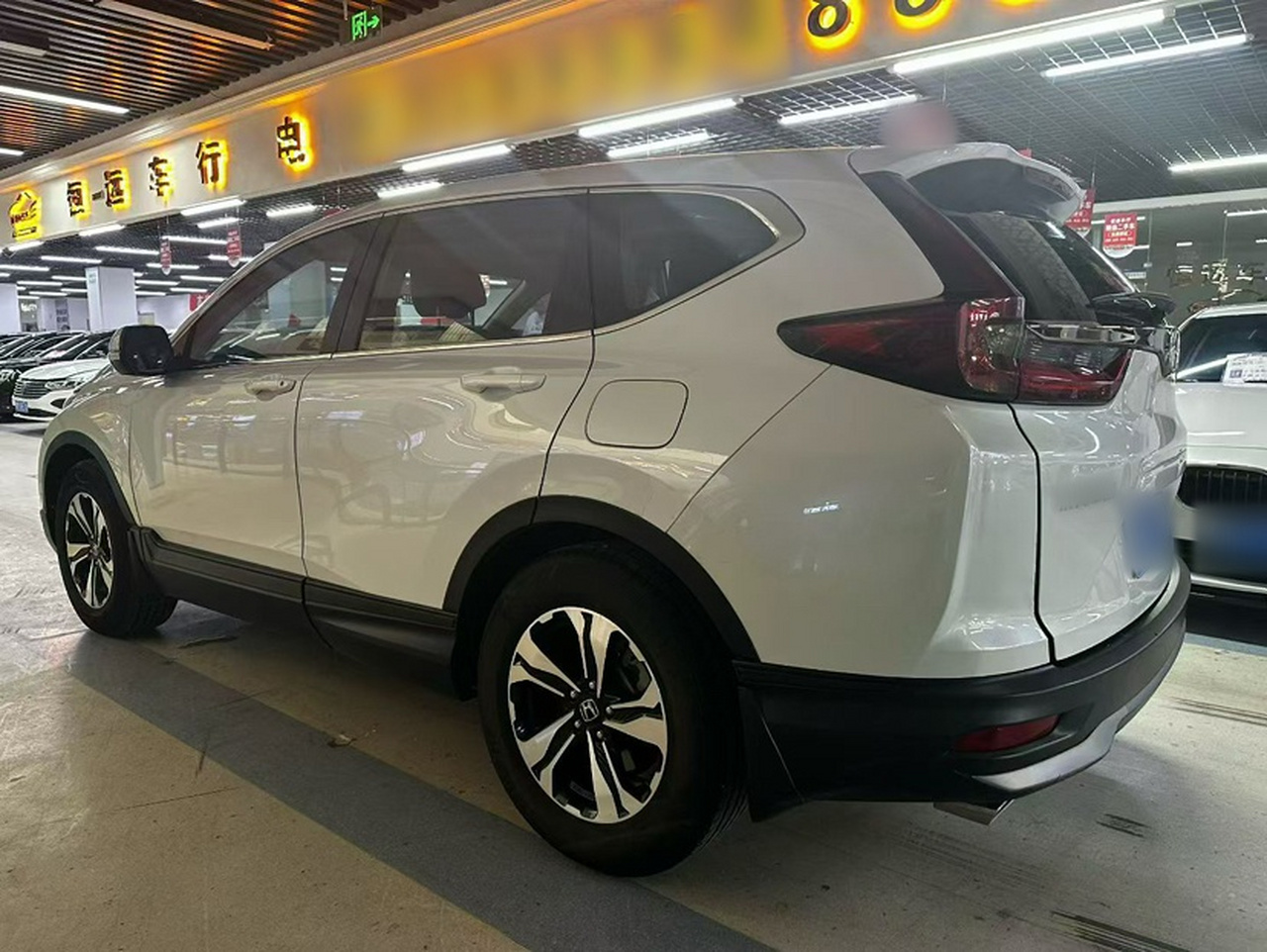 CR-V 2021 240TURBO CVT RWD photo 3
