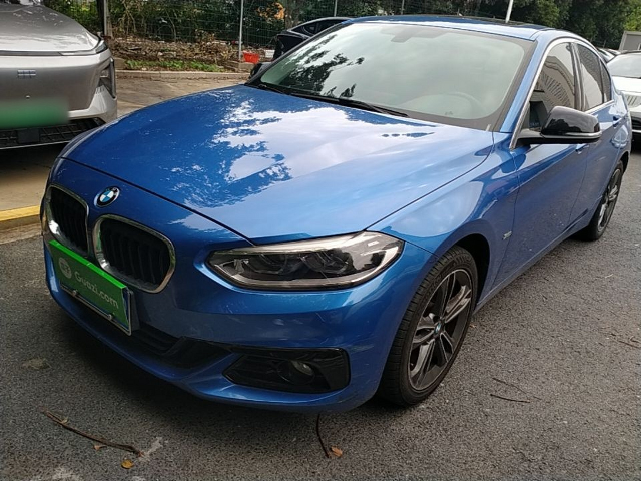 1 Series 2017 118i Sport