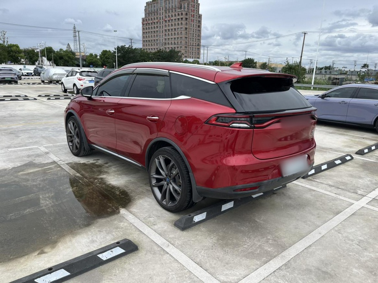 Tang EV 2018 DM 2.0T AWD Connected Founder 7-Seater China V photo 4