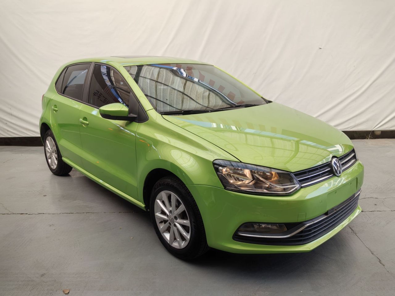 Polo 2014 1.6L AT Luxury photo 2
