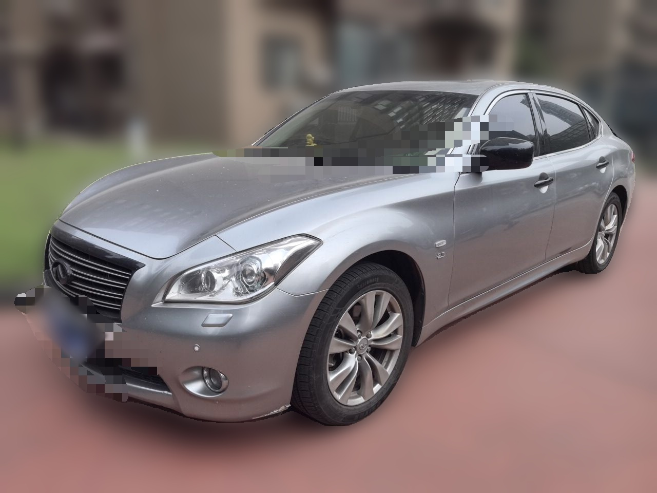 Q70 2013 Q70L 2.5L Comfort