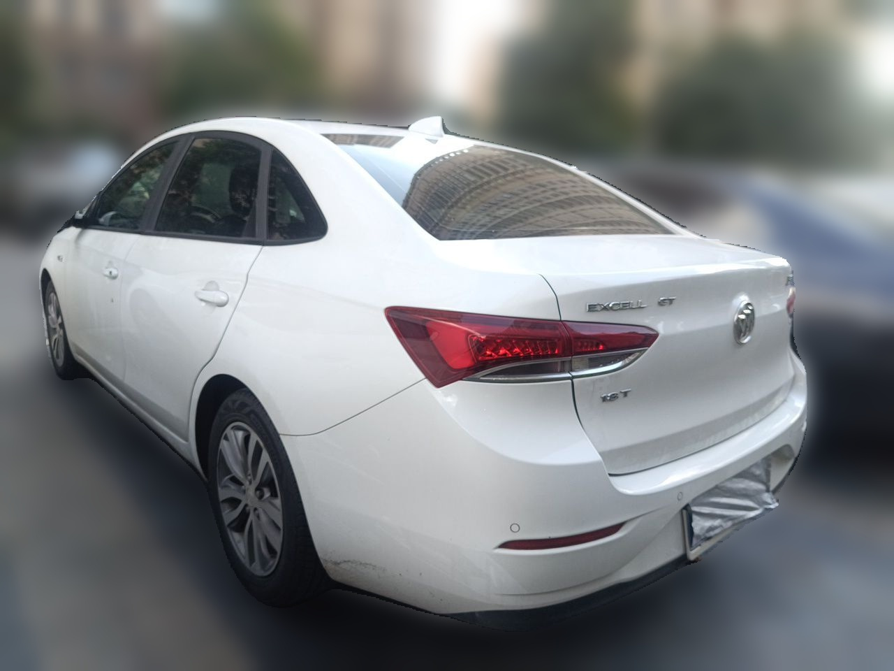 Excelle 2019 18T AT Elite China VI photo 4