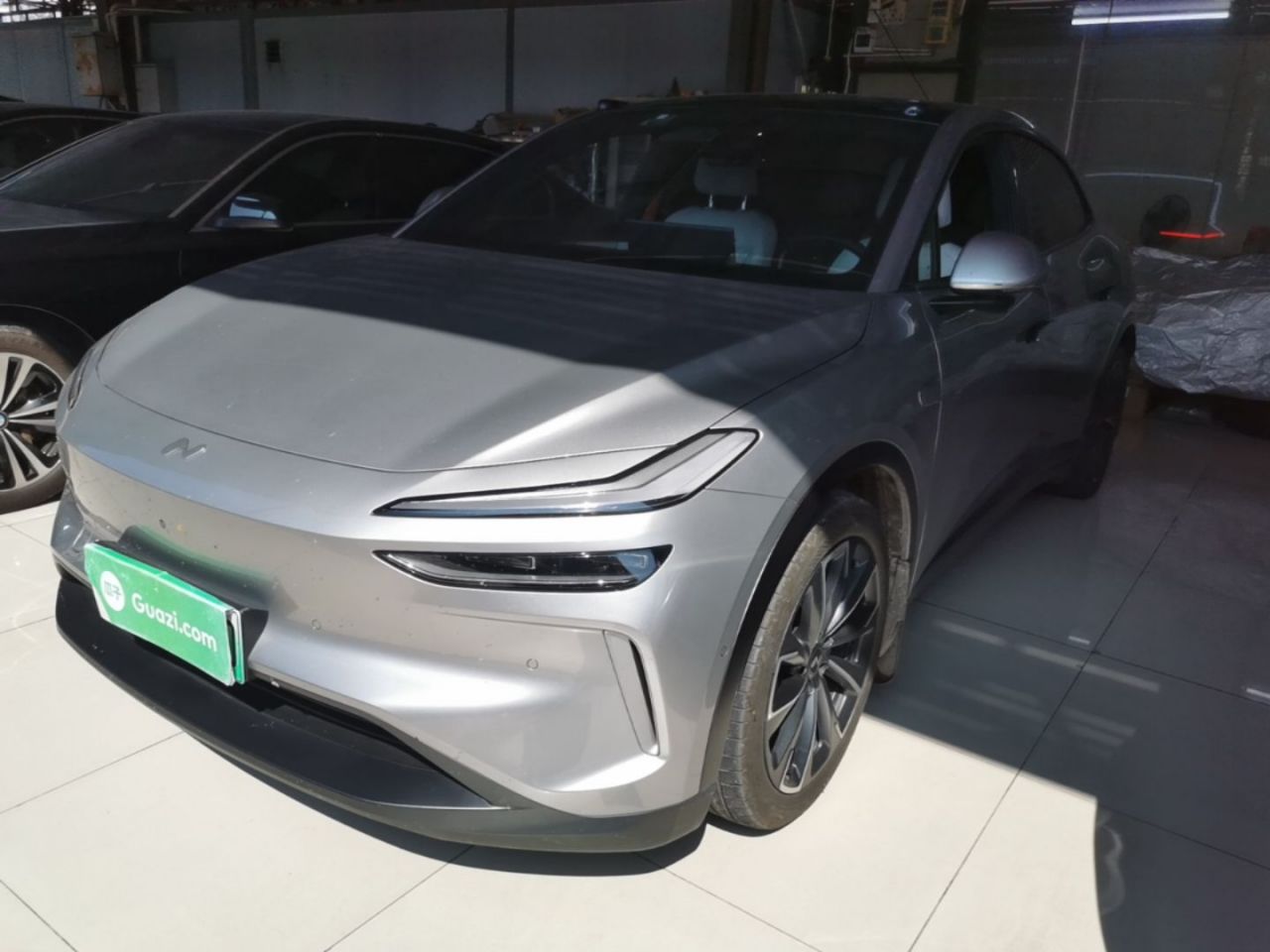 L60 2024 60kWh RWD
