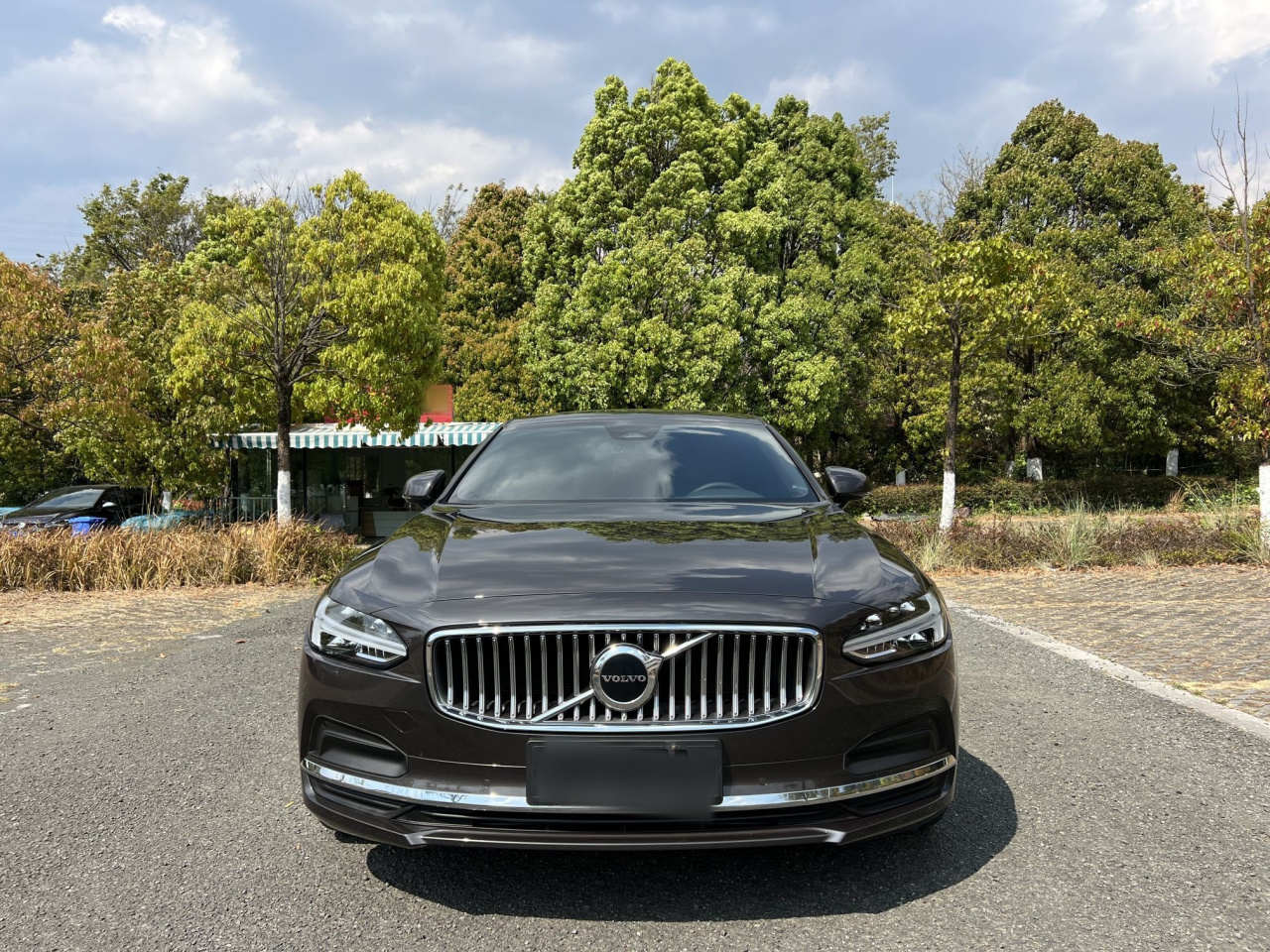 S90 2023 B5 Luxury photo 3
