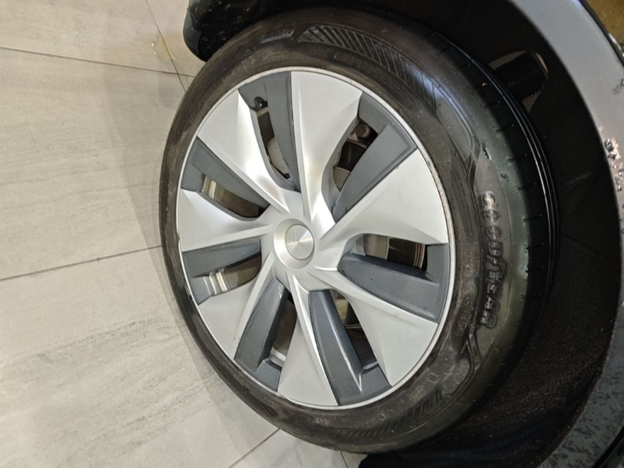 Model Y 2022 Facelift RWD photo 3