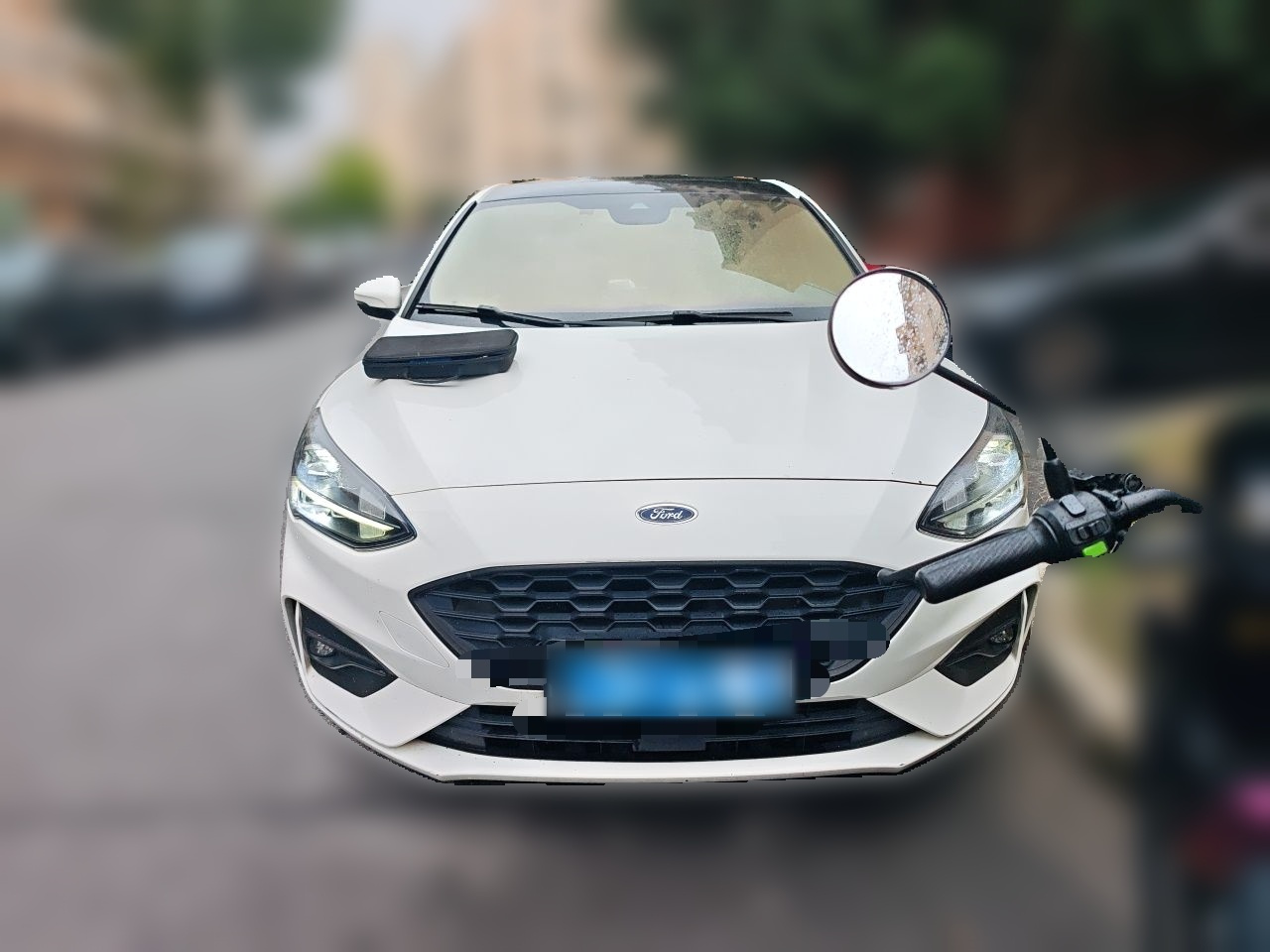 Focus 2020 Hatchback EcoBoost 180 AT ST Line photo 2