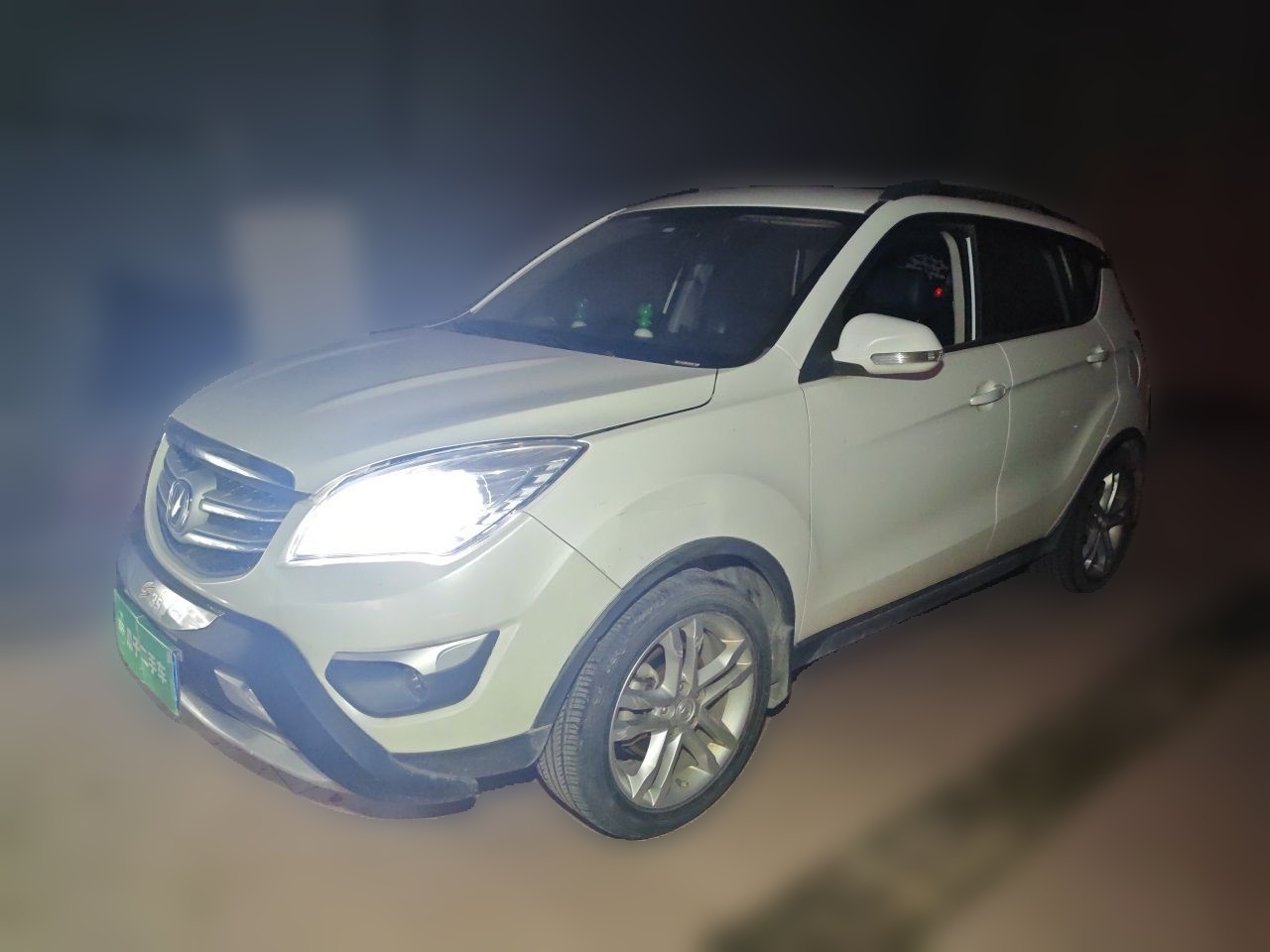 CS35 2016 1.6L AT Luxury IV