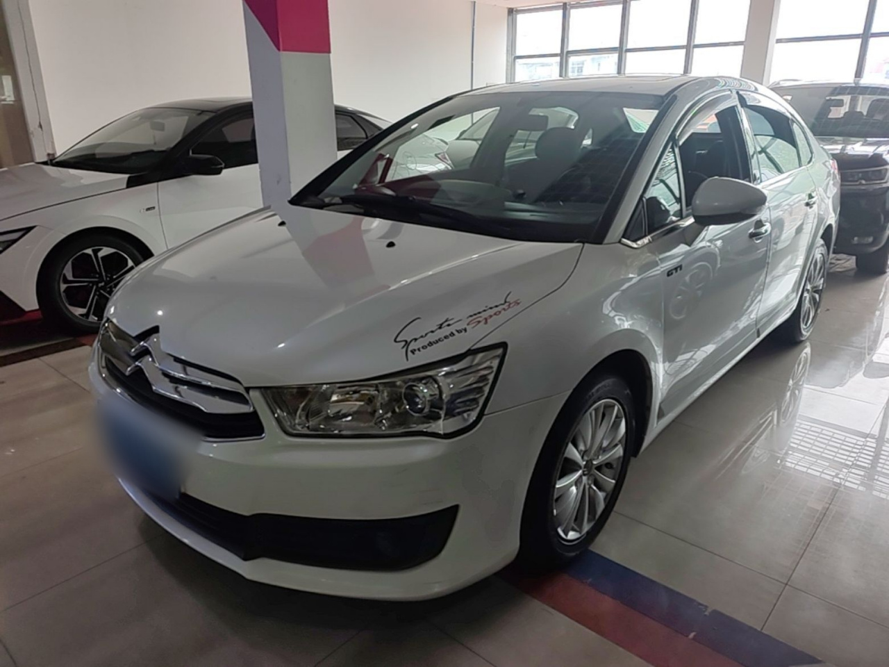 2013 Sedan 1.6L MT
