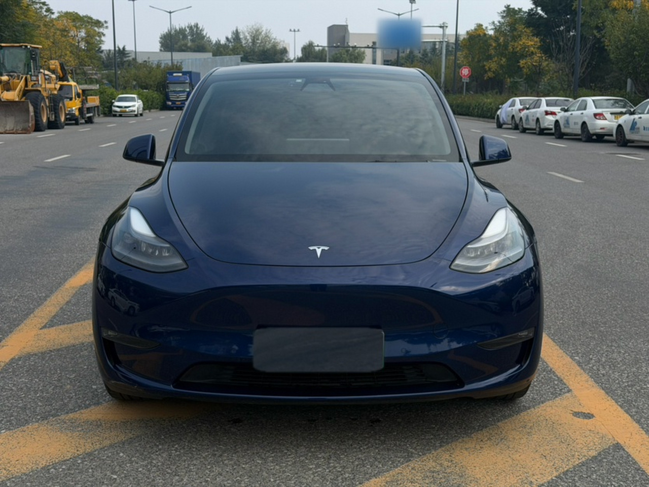 Model Y 2021 Long Range AWD photo 2