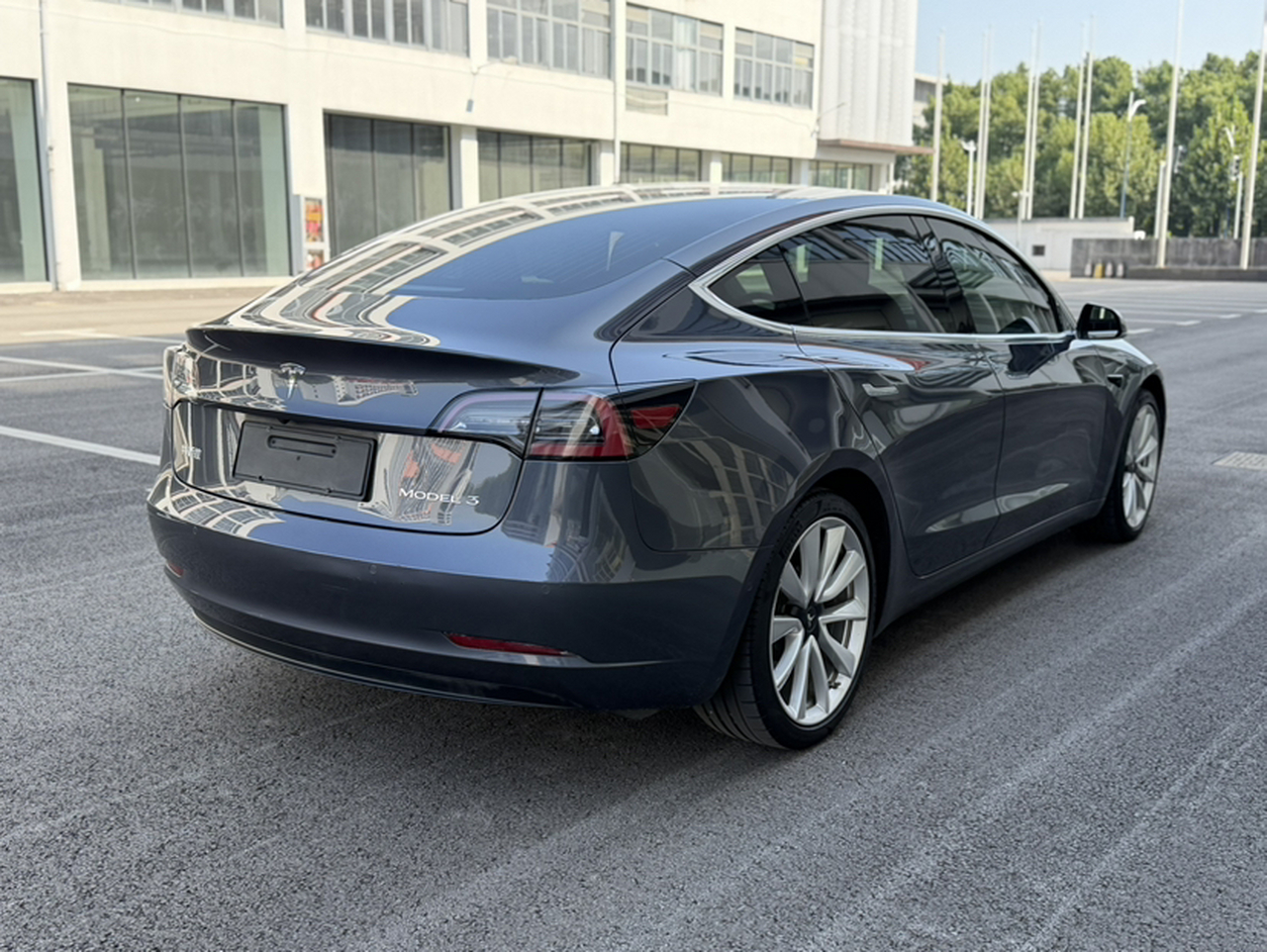 Model 3 2020 Facelift Standard Range RWD Upgraded photo 4