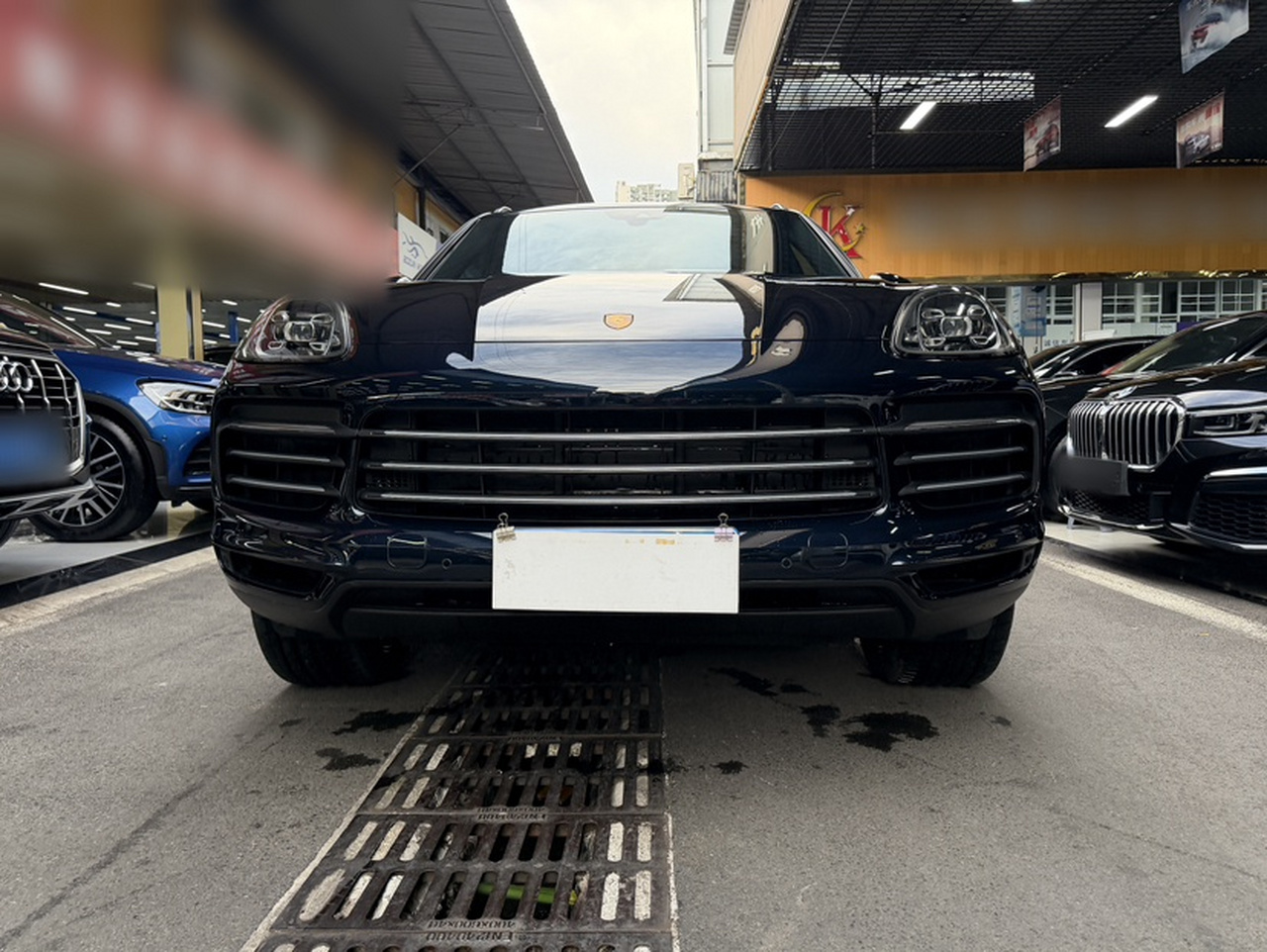 2019 Cayenne 3.0T photo 2