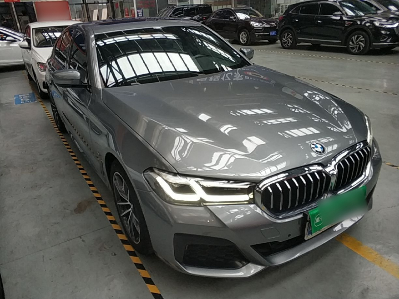 5 Series Imported 2022 Facelift 525i M Sport Package photo 5