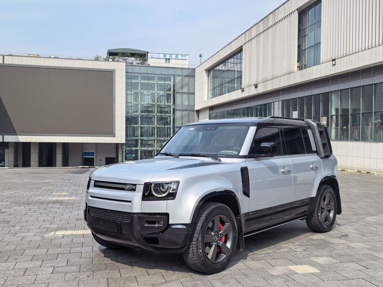 Defender 2021 110 P400 X-DYNAMIC HSE