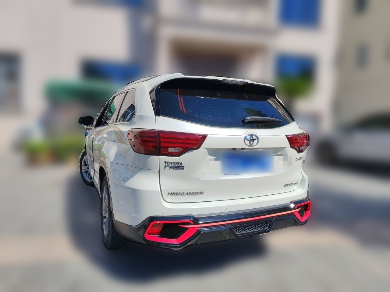 Highlander 2017 2.0T AWD Luxury 7-Seater photo 3
